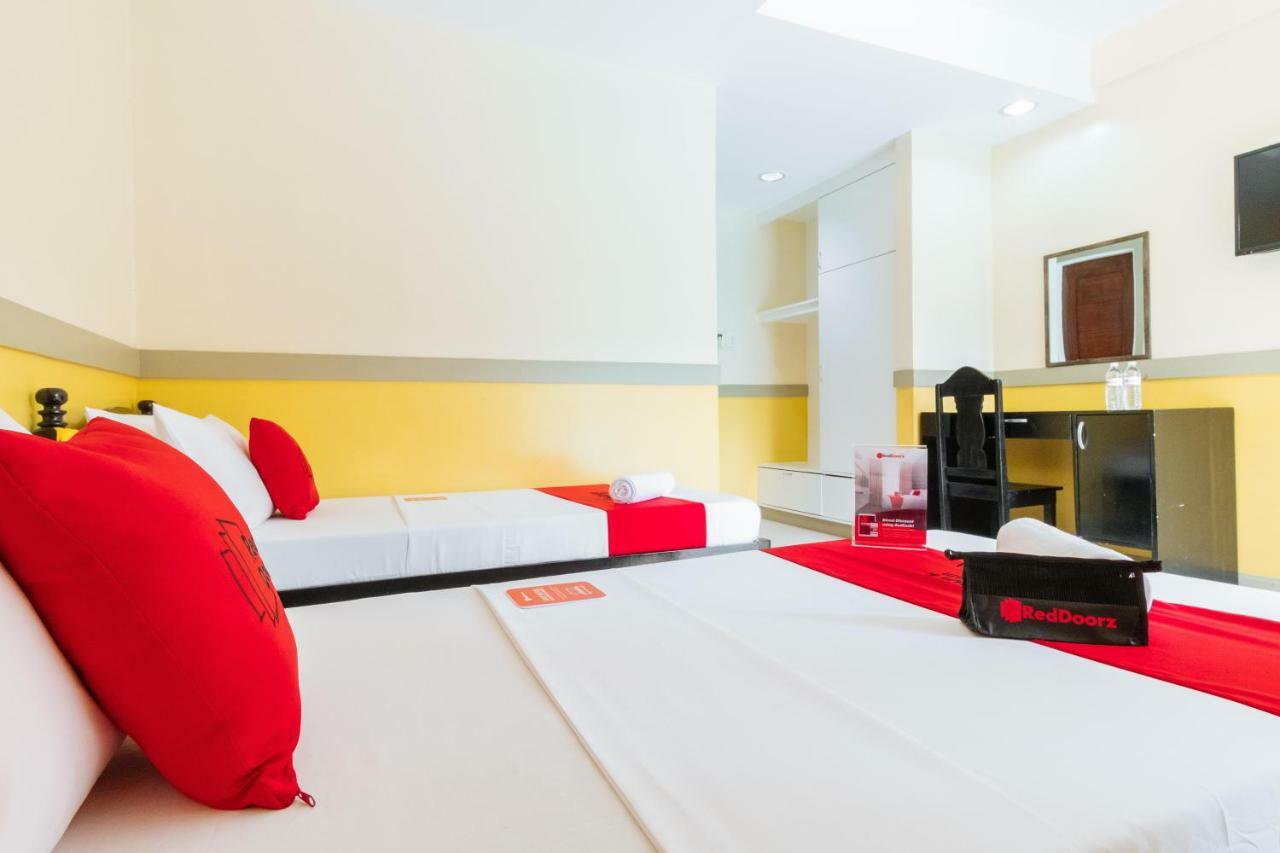Reddoorz Premium @ Gabinete Road Palawan Puerto Princesa Exterior foto