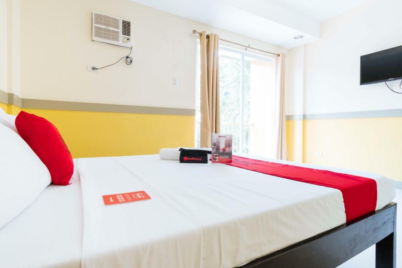 Reddoorz Premium @ Gabinete Road Palawan Puerto Princesa Exterior foto